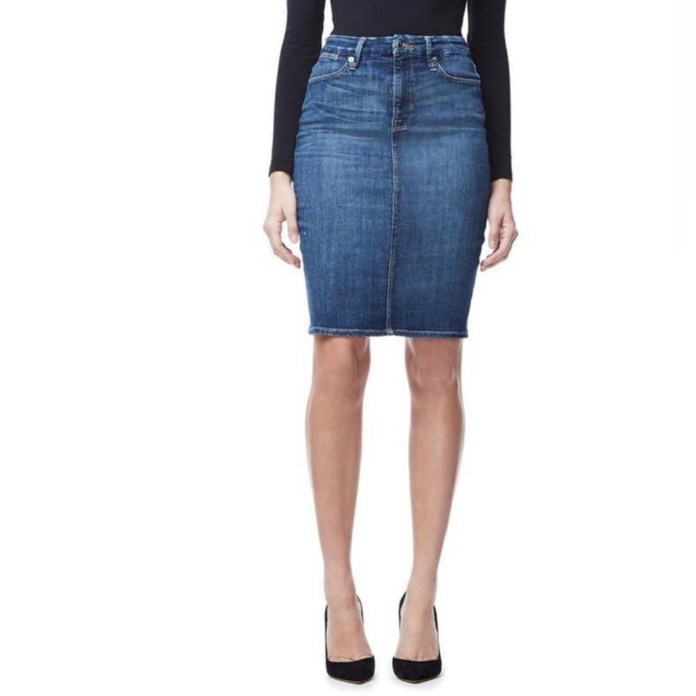 Good American Denim Pencil Skirt. Size 4/27. Medium Wash.